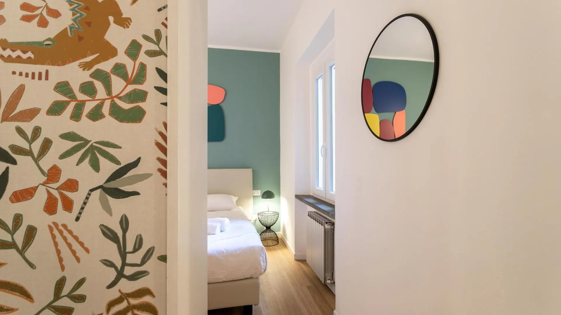 Co99- Large Studio Lanzone Milan Italy