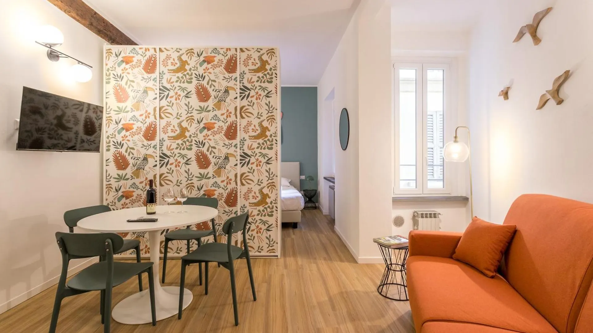 Co99- Large Studio Lanzone Milan
