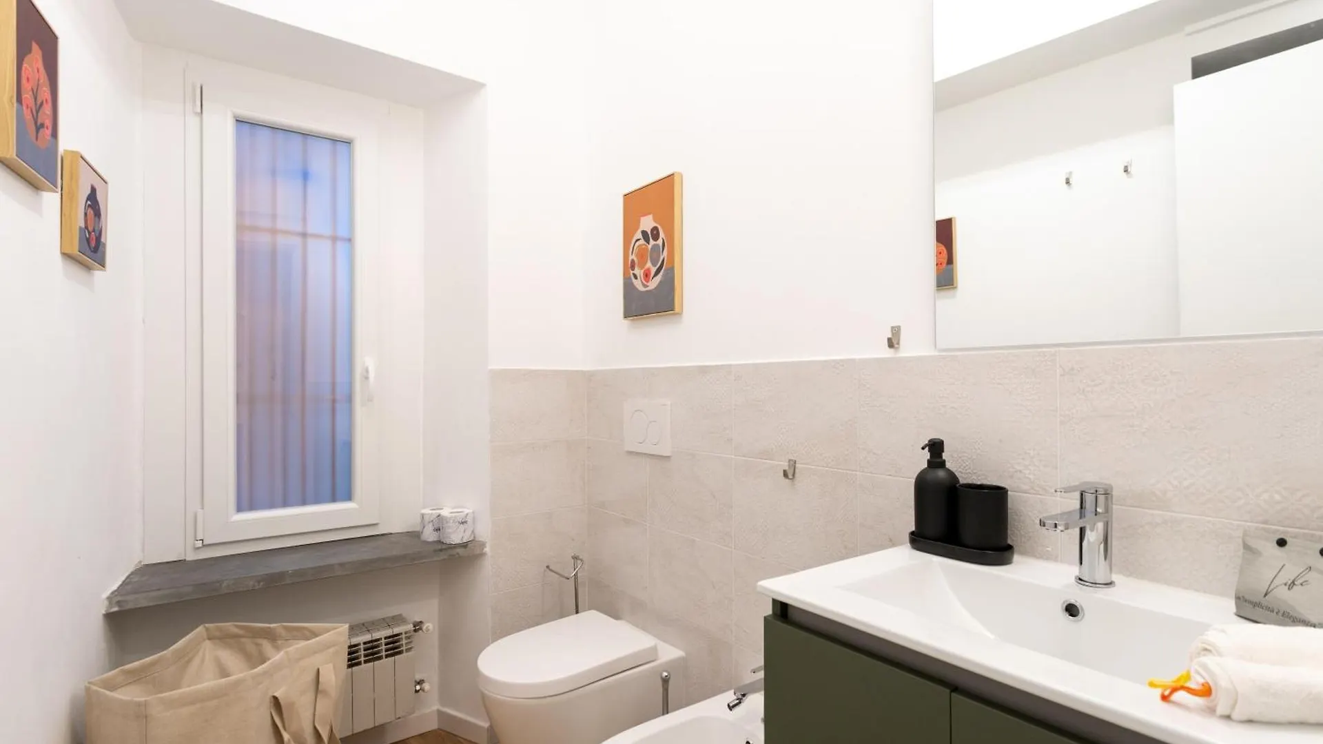 Co99- Large Studio Lanzone Milan